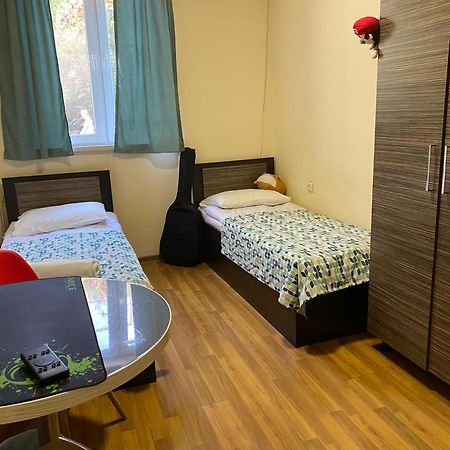 Guesthouse Aygestan Yerevan Exterior photo